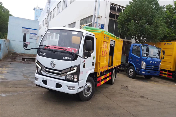 從配置細(xì)節(jié)帶你了解全新東風(fēng)多利卡吸污凈化車實(shí)力究竟如何