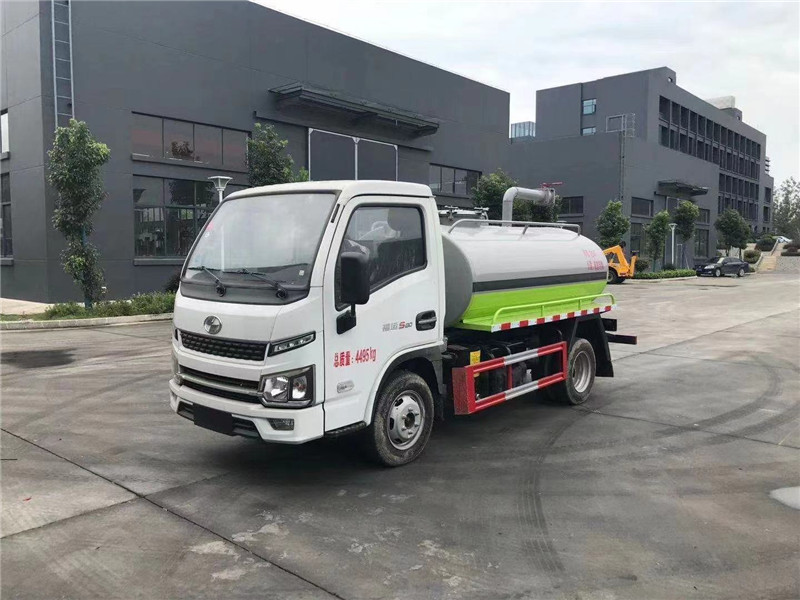 吸糞車廠家直銷驚爆價8.9萬直接提回家