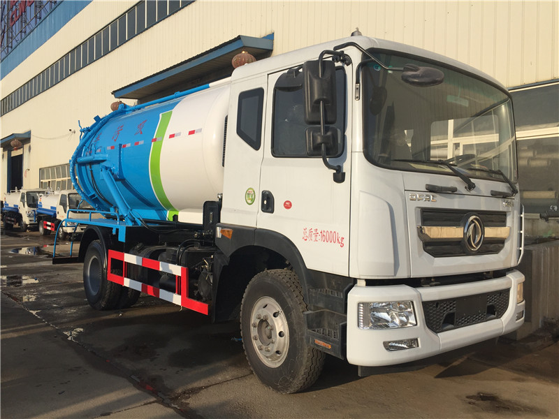 東風天錦高壓清洗吸污車具有抽吸效率高、自吸、自排及直灌等特點