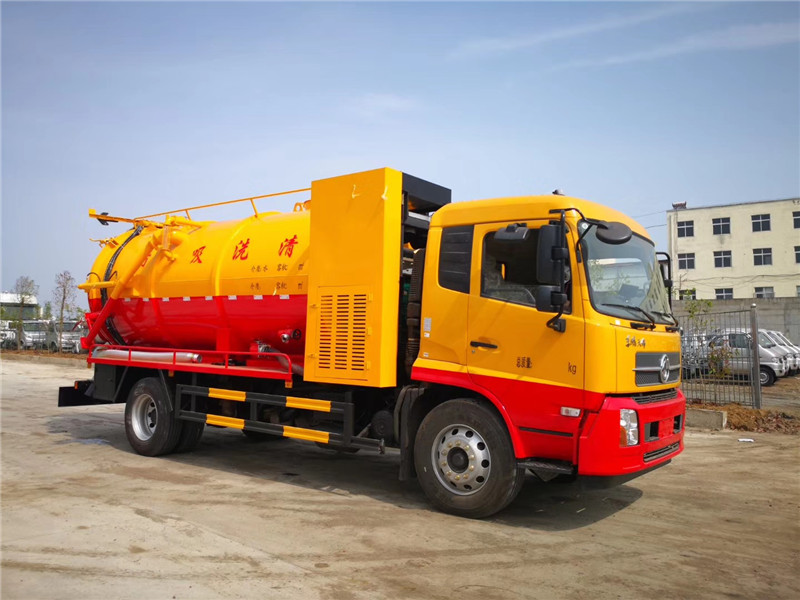 東風(fēng)天龍前四后八清淤市政工程搶險(xiǎn)車配備高穿透性能的進(jìn)口噴頭