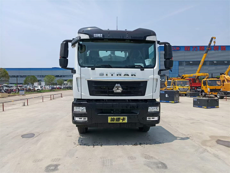 國六重汽汕德卡單橋14.3立方吸糞車 國六重汽汕德卡單橋14.3立方吸糞車