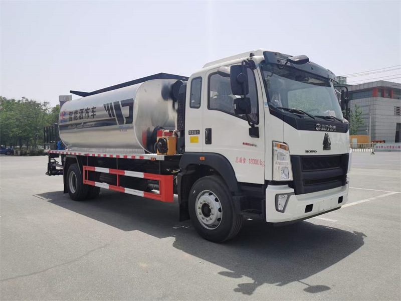 國六重汽豪沃G5X瀝青灑布車 國六重汽豪沃G5X瀝青灑布車