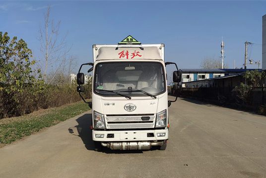 解放虎VR危險品廂式車(3.4米長廂體) 解放虎VR危險品廂式車(3.4米長廂體)
