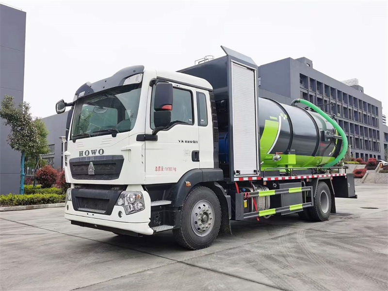 重汽豪沃15方清洗吸污車 重汽豪沃15方清洗吸污車