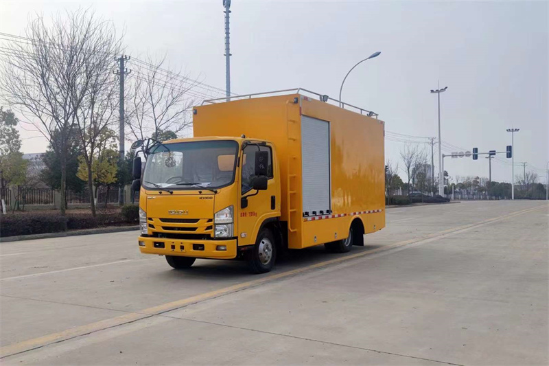 五十鈴紫外光固化修復(fù)車 五十鈴紫外光固化修復(fù)車