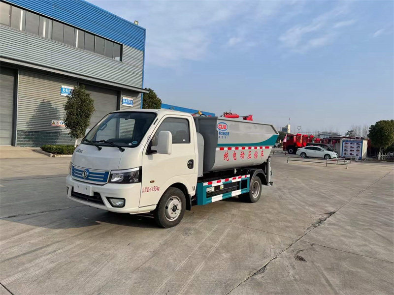 程力牌CL5040ZZZEV純電動(dòng)自裝卸式垃圾車(chē) 程力牌CL5040ZZZEV純電動(dòng)自裝卸式垃圾車(chē)