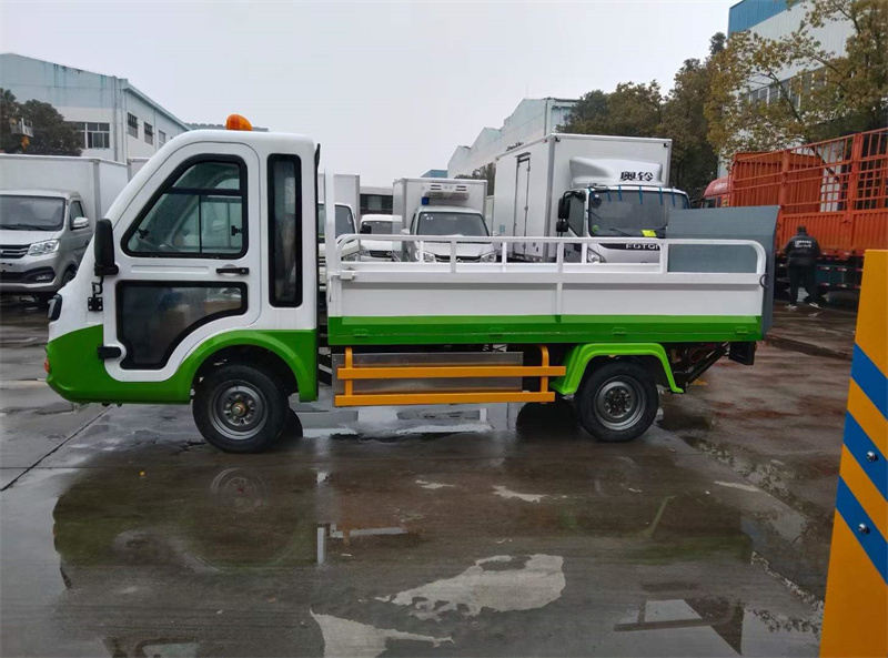 電動(dòng)四輪8桶清運(yùn)車(chē) 電動(dòng)四輪8桶清運(yùn)車(chē)