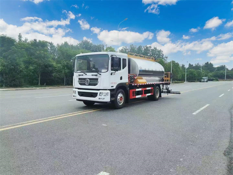 東風10噸智能型瀝青灑布車 東風10噸智能型瀝青灑布車