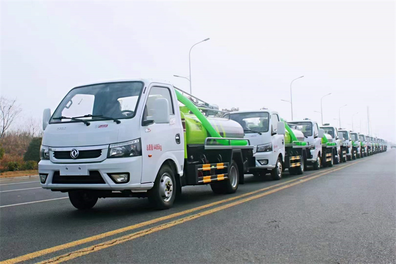 東風(fēng)途逸藍(lán)牌3方吸糞車 東風(fēng)途逸藍(lán)牌3方吸糞車