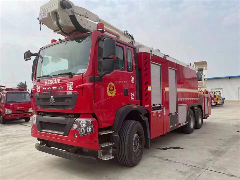國六18米舉高噴射消防車 國六18米舉高噴射消防車