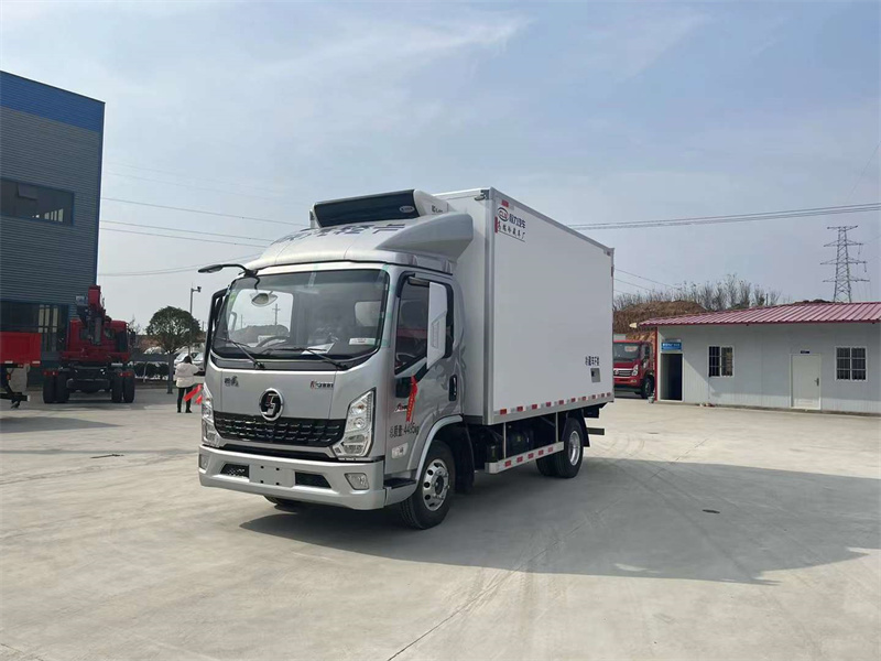 程力陜汽小型冷鏈物流車 程力陜汽小型冷鏈物流車