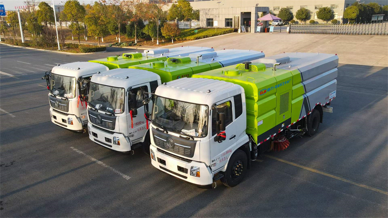 東風(fēng)天錦16方洗掃車 東風(fēng)天錦16方洗掃車