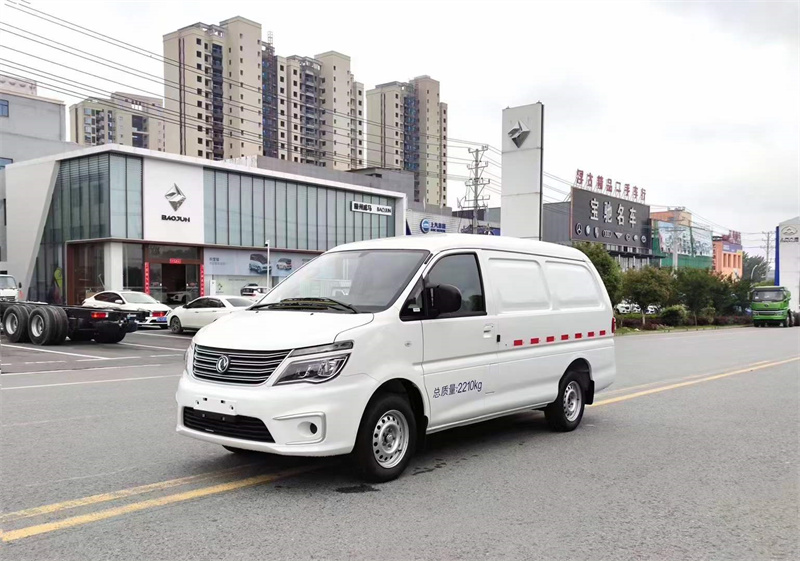 東風風行菱智V3面包冷藏車 東風風行菱智V3面包冷藏車