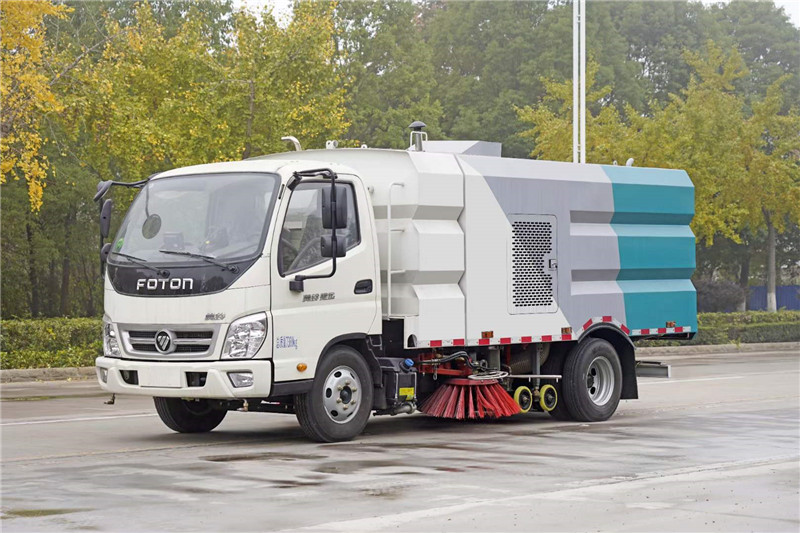 福田奧鈴5方洗掃車 福田奧鈴5方洗掃車