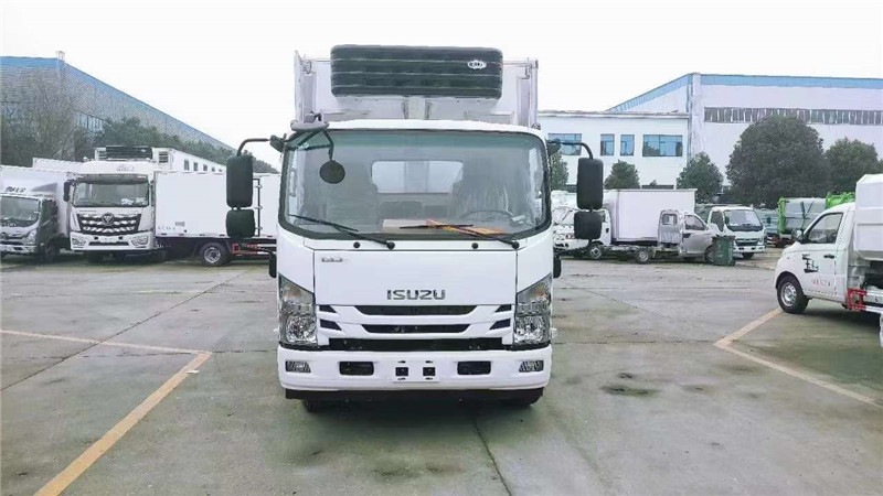 五十鈴700p雞苗車 五十鈴700p雞苗車